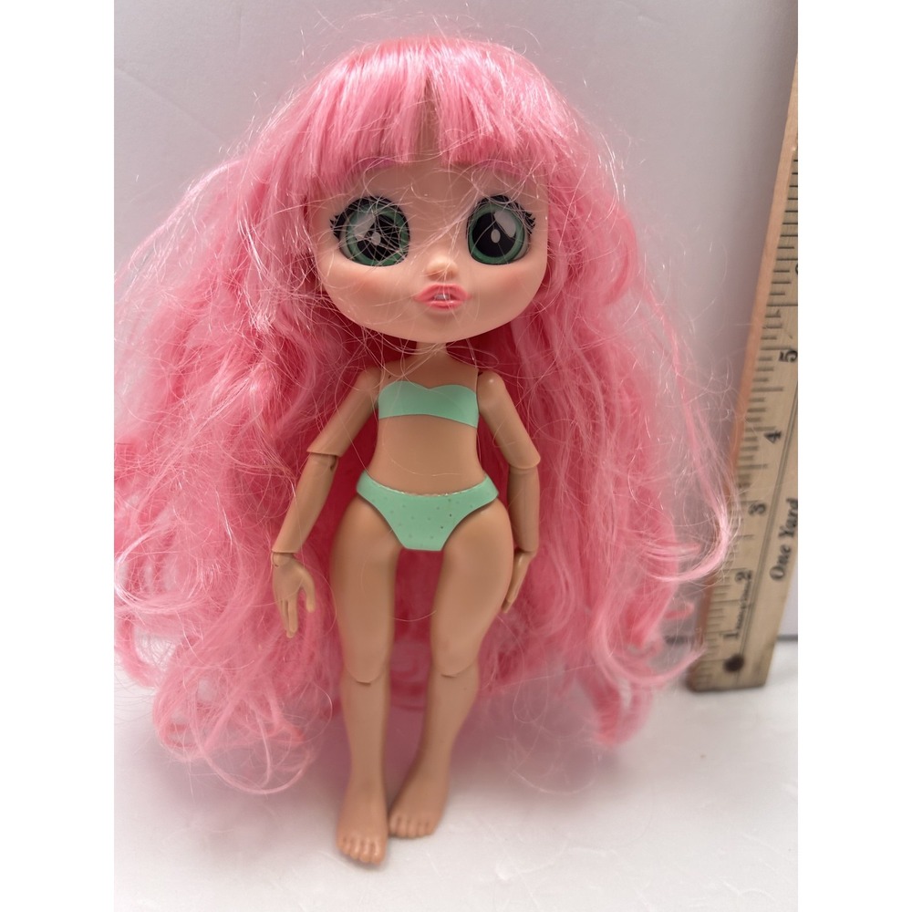 Pink Curly Hair Green Eyes Girl Fashion Doll 10 Inch Mint Bikini Toy Figure